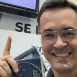 Deltan Dallagnol embarcando para os EUA (Reprodução: Instagram)