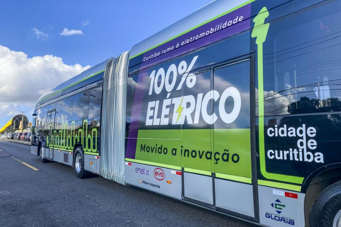 Ônibus elétrico em Curitiba (Foto: Hully Paiva/SMCS)