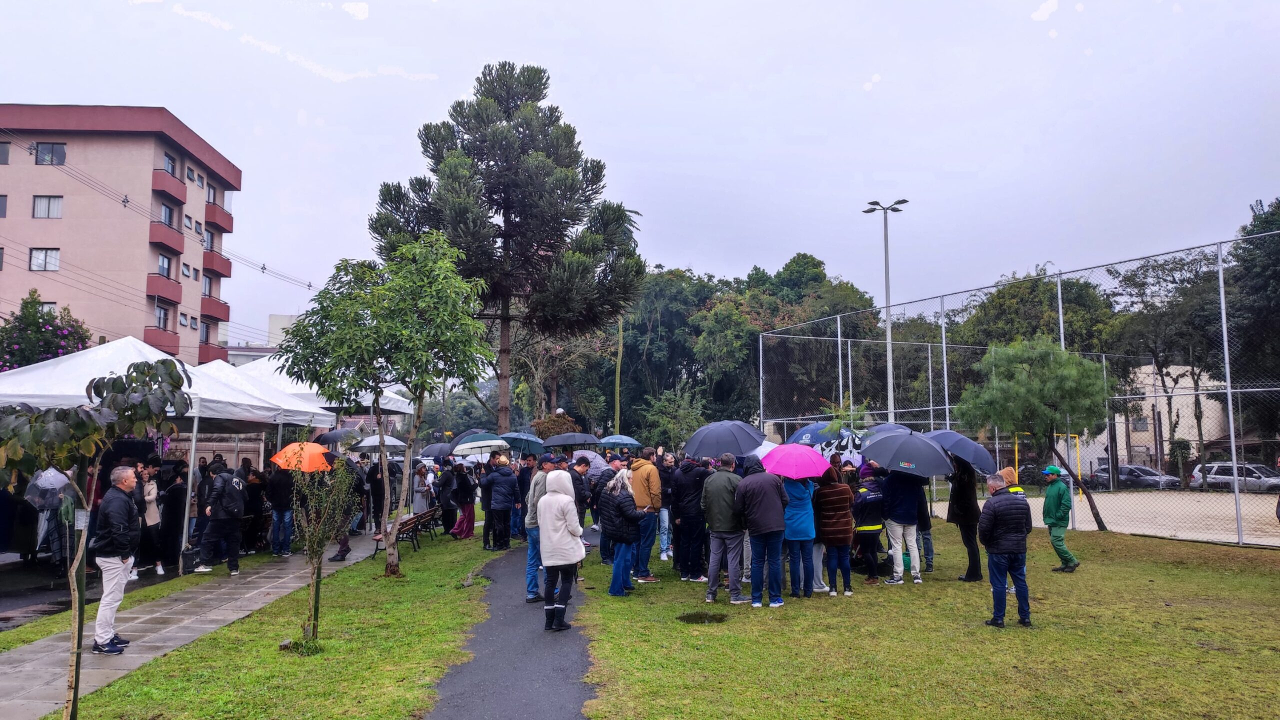 Lançamento do programa Adote uma Praça